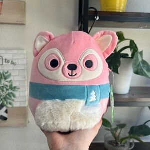 NWT FTM Squishmallows 🦝 Ditty the raccoon